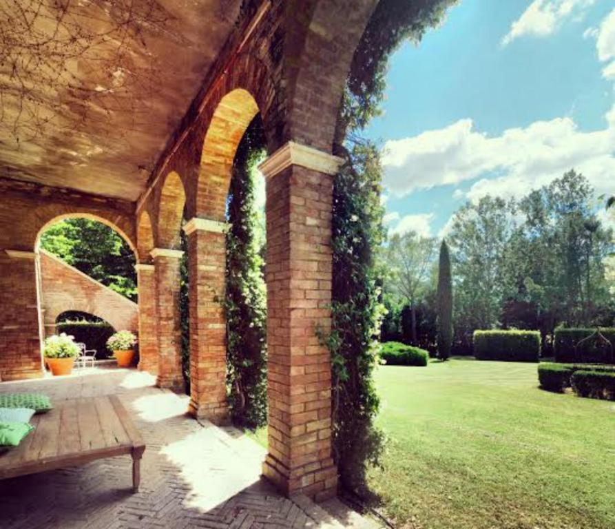 Castello Di San Fabiano Guest House Monteroni d'Arbia Exterior photo